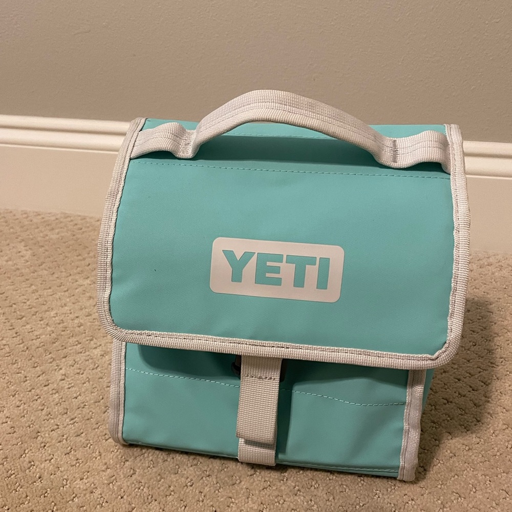 Yeti Lunchbox